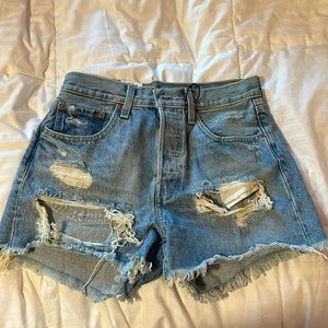 Levi’s 501 high rise jean shorts NWT